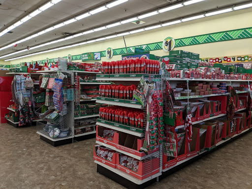 Dollar Store «Dollar Tree», reviews and photos, 18 W Court St, Woodland, CA 95695, USA