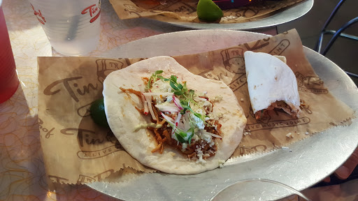 Live Music Bar «Tin Roof», reviews and photos, 316 Broadway, Nashville, TN 37201, USA