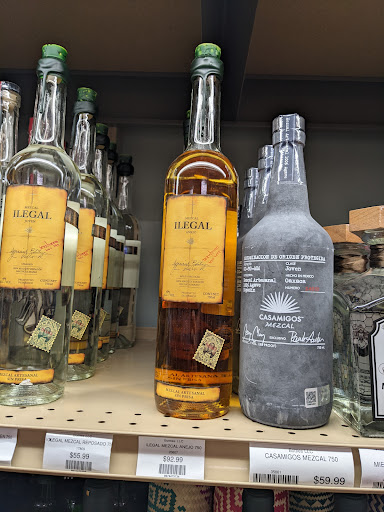 Liquor Store «Bottles Beverage Superstore», reviews and photos, 610 Coleman Blvd, Mt Pleasant, SC 29464, USA