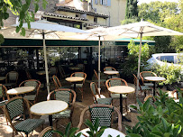 Atmosphère du Restaurant LE BISTROT à Lourmarin - n°12