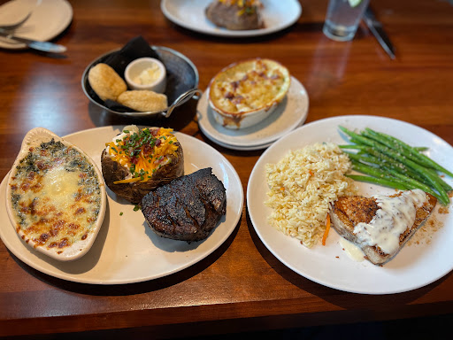 Shopping Mall «Shops of Saddle Creek», reviews and photos, 7509 Poplar Ave #1, Germantown, TN 38138, USA