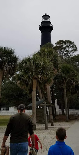 Drive-in Movie Theater «Highway 21 Drive In Movie Theater», reviews and photos, 55 Parker Dr, Beaufort, SC 29906, USA