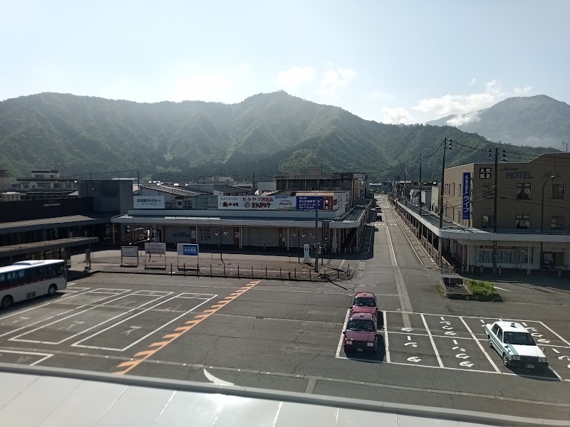 六日町駅