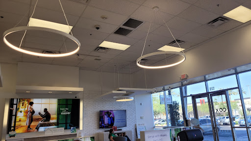 Cable Company «Cox Solutions Store», reviews and photos, 2040 E Rio Salado Pkwy #128, Tempe, AZ 85281, USA