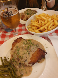 Escalope panée du Restaurant de spécialités alsaciennes Les Chefs d’Oeuvre d'Alsace à Strasbourg - n°16