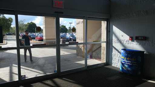 Used Car Dealer «CarMax», reviews and photos, 6375 S Semoran Blvd, Orlando, FL 32822, USA