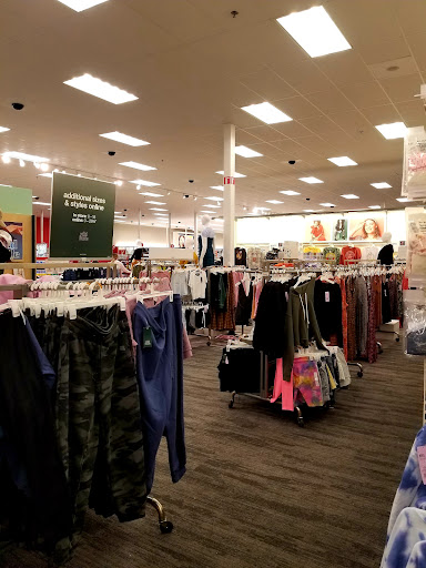 Department Store «Target», reviews and photos, 155 Mountaineer Dr, Stroudsburg, PA 18360, USA