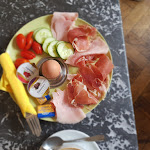 Photo n°6 de l'avis de Pau.. fait le 13/08/2019 à 10:11 sur le  Coffee Espresso Colonial à Munich