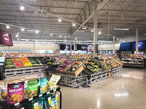 Grocery Store «Meijer», reviews and photos, 171 W Town Square Way, Oak Creek, WI 53154, USA