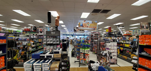 Sporting Goods Store «Big 5 Sporting Goods», reviews and photos, 6608 Laguna Blvd, Elk Grove, CA 94758, USA