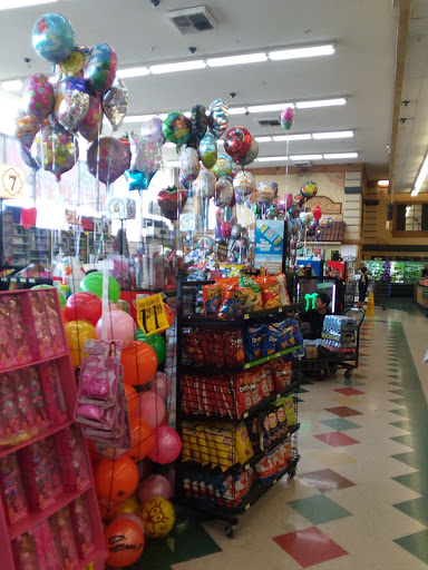 Grocery Store «Payless Foods», reviews and photos, 620 El Segundo Blvd, Los Angeles, CA 90059, USA