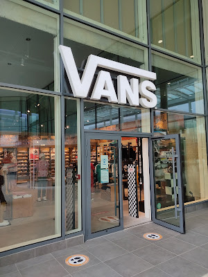 Van’s - Les Sables D’Olonne à Les Sables-d'Olonne