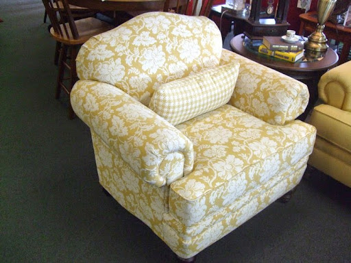 Furniture Store «Showman Furniture», reviews and photos, 2431 Crofton Ln, Crofton, MD 21114, USA