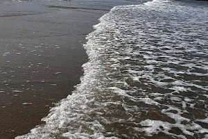 Karukalacherry beach image