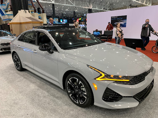 Car Dealer «Kia of Bedford», reviews and photos, 18180 Rockside Rd, Bedford, OH 44146, USA