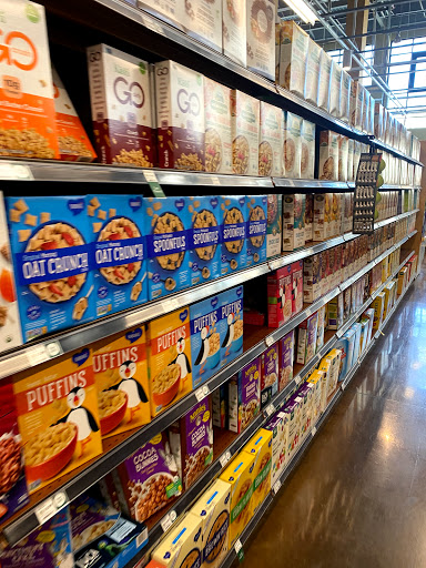 Grocery Store «Whole Foods Market», reviews and photos, 18700 Ventura Blvd #190, Tarzana, CA 91356, USA