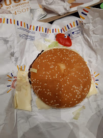Cheeseburger du Restauration rapide McDonald's à Bréal-sous-Montfort - n°10