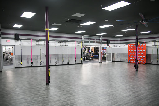 Health Club «Crunch - Stockton», reviews and photos, 1155 E March Ln, Stockton, CA 95210, USA