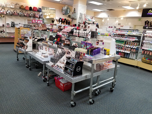 Shopping Mall «Bayfair Center», reviews and photos, 15555 E 14th St, San Leandro, CA 94578, USA