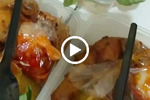 Nasi Kuning dan Bubur Ayam Cirebon Kasmaran image