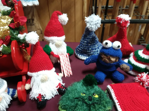 Garden Center «Animals and Gardens Unlimited», reviews and photos, 14 Jacobstown Rd, New Egypt, NJ 08533, USA