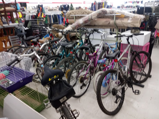 Thrift Store «Arc Thrift Store», reviews and photos, 1830 W Uintah St, Colorado Springs, CO 80904, USA