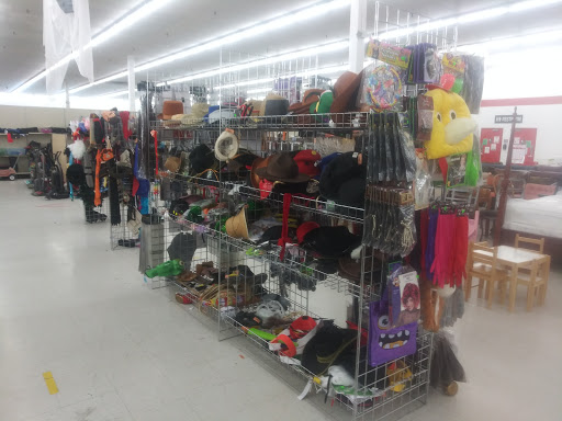 Thrift Store «Arc Thrift Store», reviews and photos, 1830 W Uintah St, Colorado Springs, CO 80904, USA