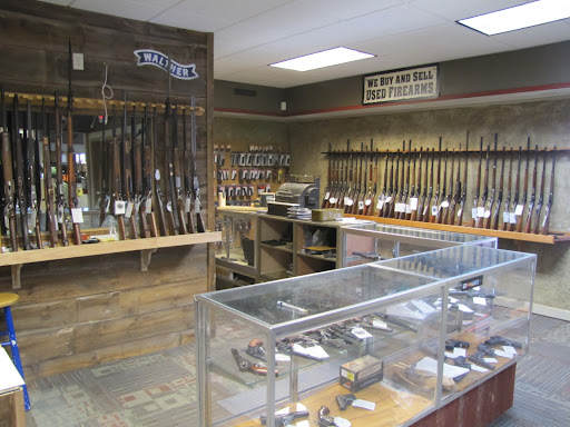 Gun Shop «General Coin & Gun Exchange», reviews and photos, 2221 S Hastings Way, Eau Claire, WI 54701, USA