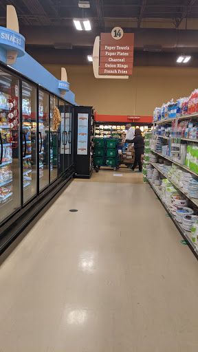 Supermarket «Giant Eagle Supermarket», reviews and photos, 420 E Waterfront Dr, Homestead, PA 15120, USA