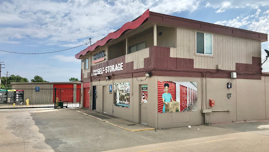 U-Haul Storage of S Fort Worth-Altamesa 3450 Altamesa Blvd, Fort Worth, TX 76133