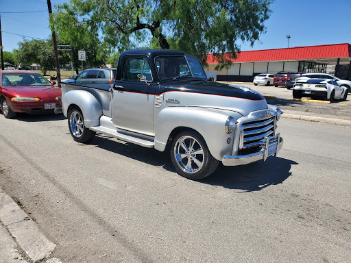 Used Car Dealer «CJAUTOSALES LLC», reviews and photos, 1301 S General McMullen, San Antonio, TX 78237, USA