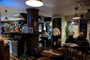 Queen's Café Bar image