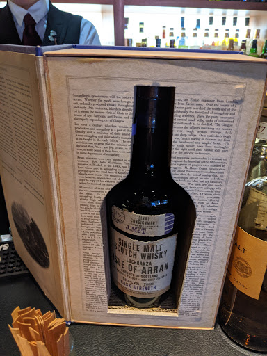 Liquor Store «11th Avenue Liquor», reviews and photos, 1040 SE Hawthorne Blvd, Portland, OR 97214, USA