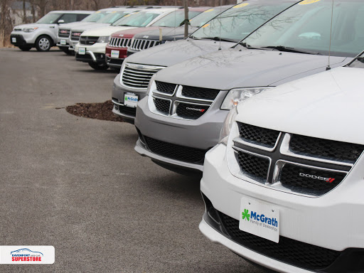 Used Car Dealer «Davenport Used Car Superstore», reviews and photos, 4618 N Brady St, Davenport, IA 52806, USA