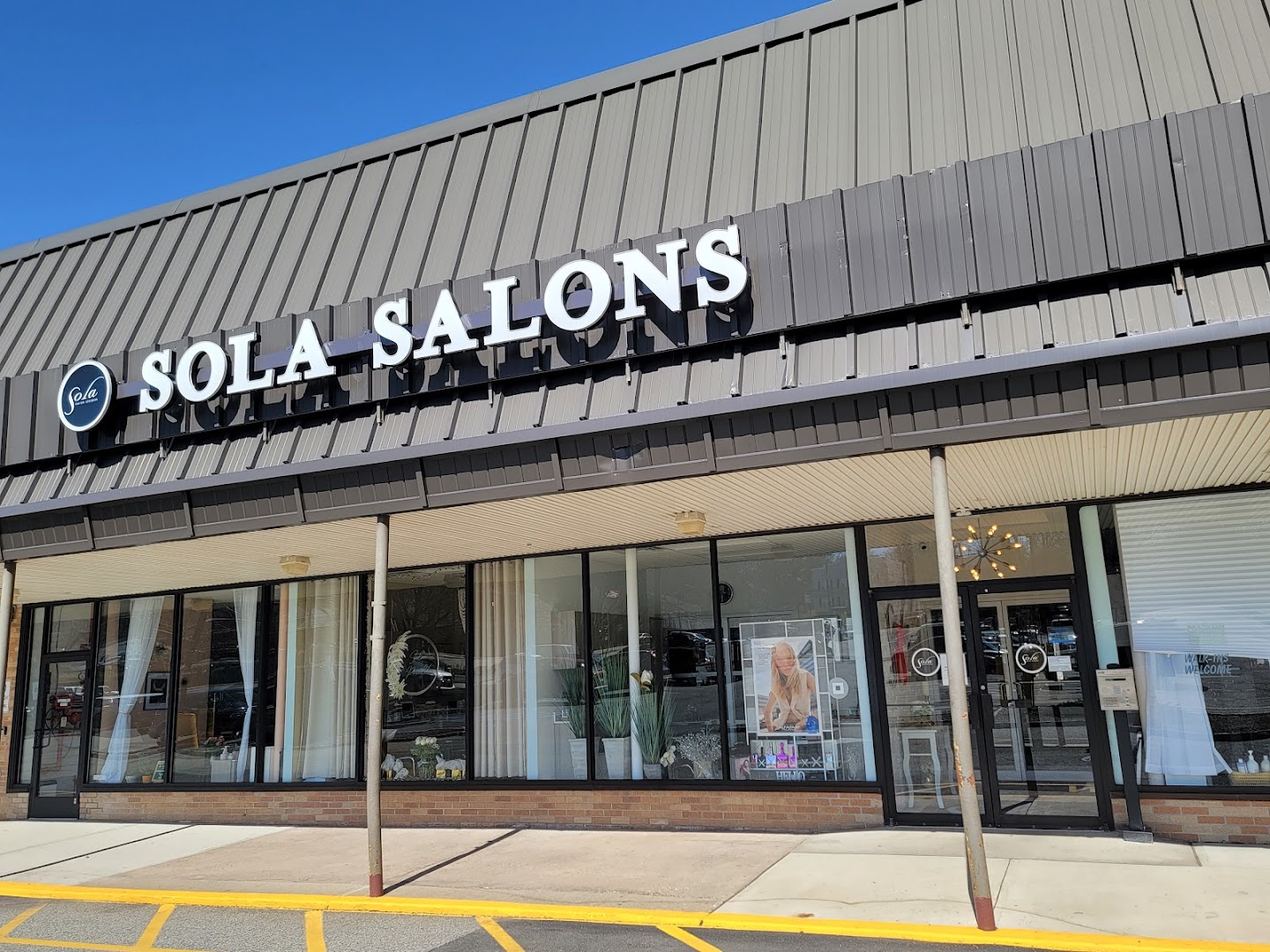 Sola Salon Studios