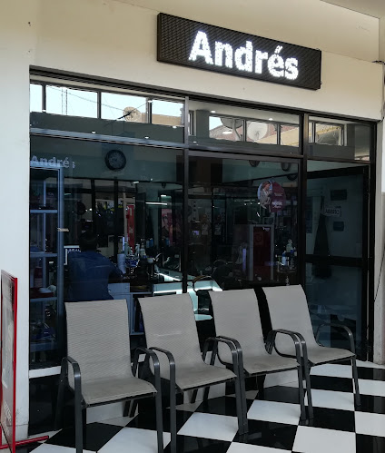 Salón y Barbería Andrés