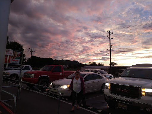 Grocery Store «Save-A-Lot», reviews and photos, 509 E Happy Valley St, Cave City, KY 42127, USA