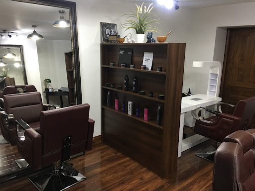 Shaky Jakes Hair Studio in Dublin 2, Co. Dublin