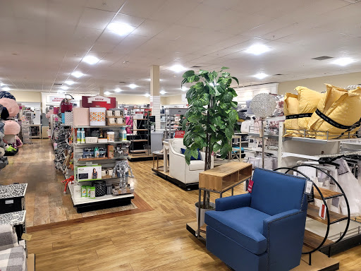 Department Store «HomeGoods», reviews and photos, 950 Renz Ln, Gilroy, CA 95020, USA