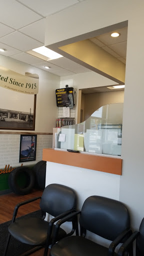 Tire Shop «Hogan Tire & Auto», reviews and photos, 945 Main St, Waltham, MA 02451, USA