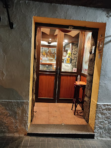 Restaurante Casa Sirlache Av. de Andalucía, 49, 21200 Aracena, Huelva, España