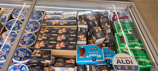 Supermarket «ALDI», reviews and photos, 620 Meacham Rd, Elk Grove Village, IL 60007, USA