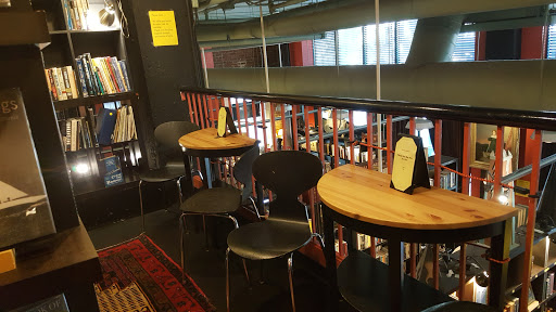 Book Store «Battery Park Book Exchange», reviews and photos, 1 Page Ave #101, Asheville, NC 28801, USA