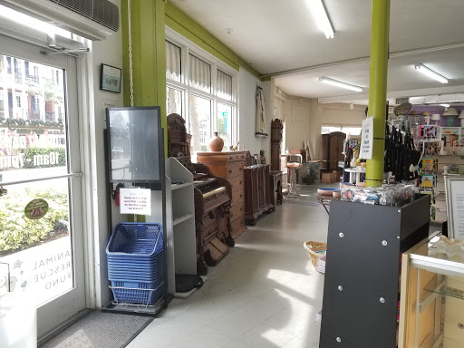 Thrift Store «Boomerangs Thrift Store», reviews and photos, 2365 Wilton Dr, Wilton Manors, FL 33305, USA