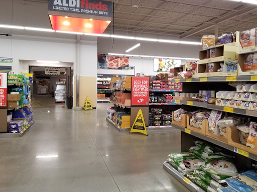 Supermarket «ALDI», reviews and photos, 6524 Landover Rd, Cheverly, MD 20785, USA