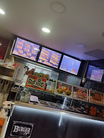 Atmosphère du Restaurant halal So Food Burgers & Braisé à Stains - n°2