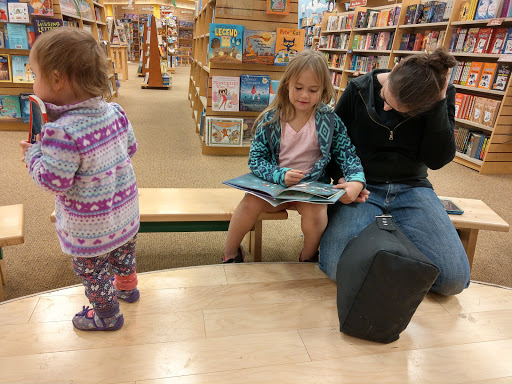Book Store «Barnes & Noble», reviews and photos, 7685 W Bell Rd, Peoria, AZ 85382, USA