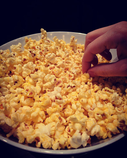 Movie Theater «Cobb Liberty Luxury 15 & Cinébistro», reviews and photos, 7514 Bales St, Liberty Township, OH 45069, USA