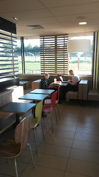 Atmosphère du Restauration rapide McDonald's à Albaret-Sainte-Marie - n°19