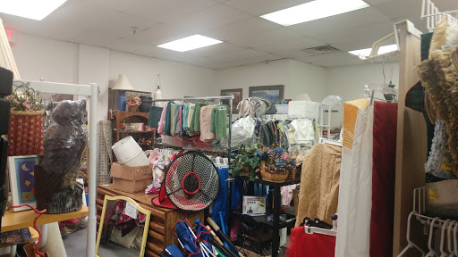 Thrift Store «Treasures Galore The Indoor Garage Sale Thrift Store», reviews and photos, 1964 Rahncliff Ct #800, Eagan, MN 55122, USA
